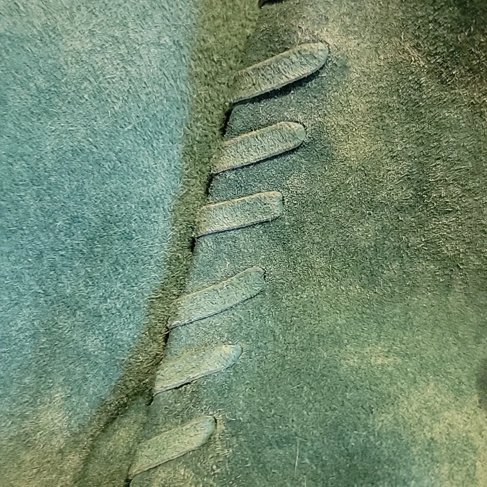Women's Blue Suede Coat - Picture 12 of 12